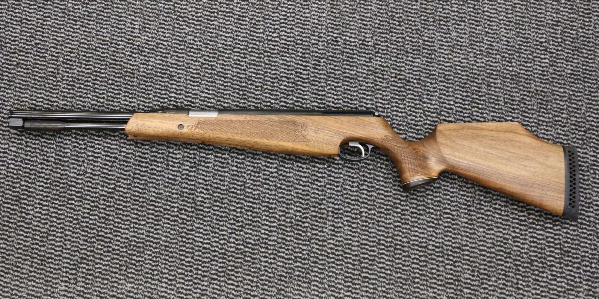 Air Arms .177 TX 200 Hunter Carbine Walnut