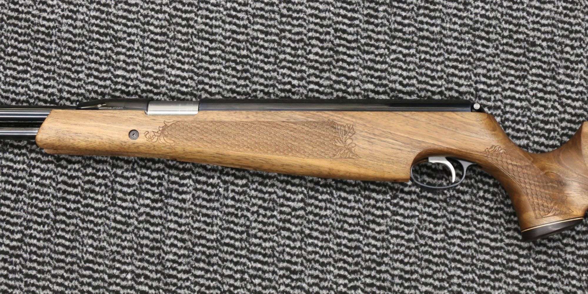 Air Arms .177 TX 200 Hunter Carbine Walnut